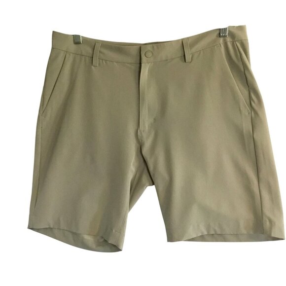 Cutter & Buck Men's Flat Front Khaki Bermuda Shorts Sz 34 Golf Business Casual - Picture 1 of 14